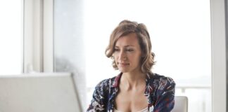 Jak zwiększyć skuteczność ogłoszeń o pracę poprzez reklamę na portalach społecznościowych?